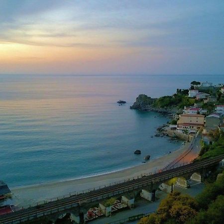Hotel Club Cala Longa Montauro Zewnętrze zdjęcie