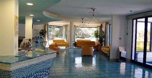 Hotel Club Cala Longa Montauro Zewnętrze zdjęcie