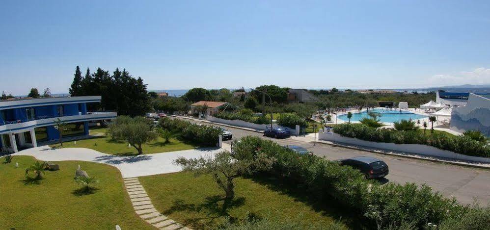 Hotel Club Cala Longa Montauro Zewnętrze zdjęcie